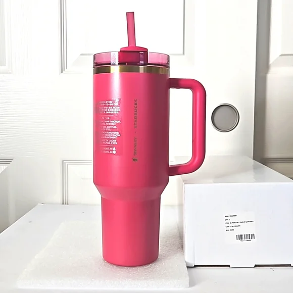 Stanley x Starbucks NWT Limited Edition Holiday 2024 Glitter 40oz Tumbler - Picture 1 of 5